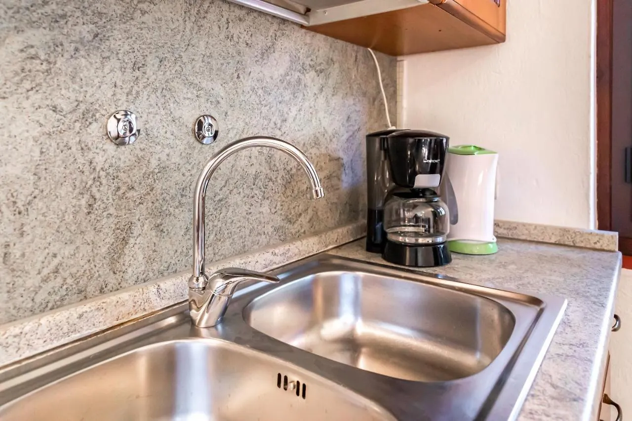 Apartament Bilocale Pinewood Santa Margherita di Pula Włochy