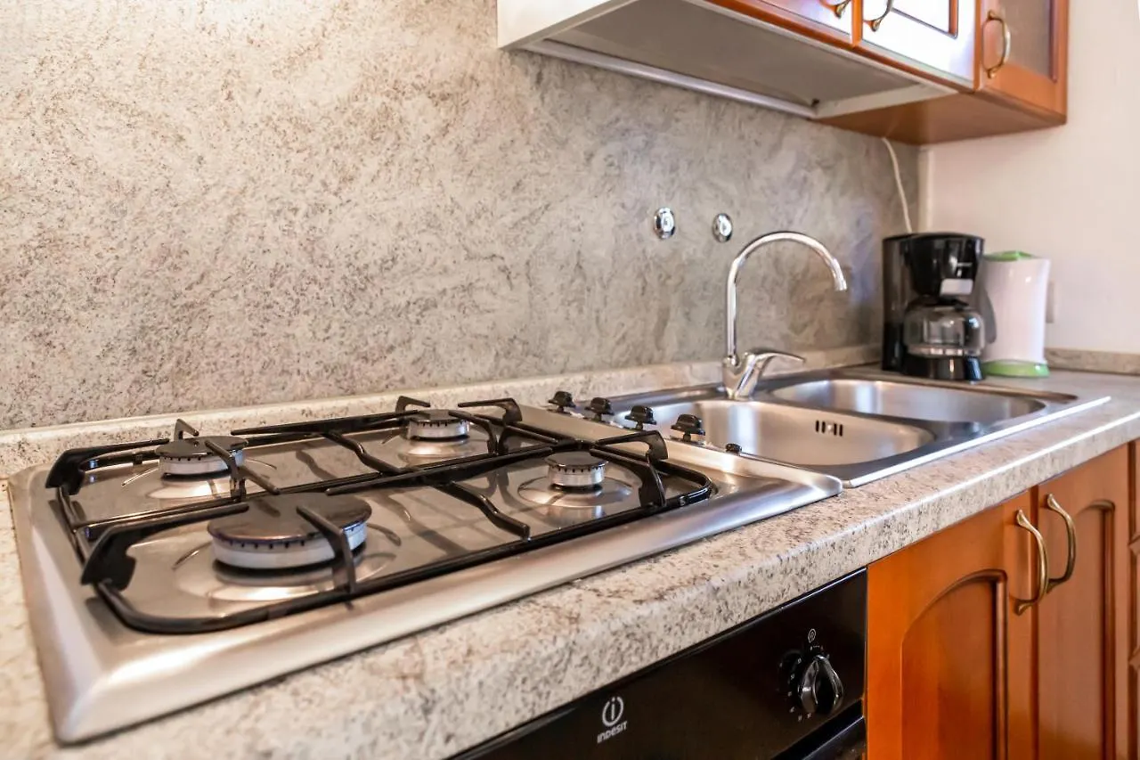 Bilocale Pinewood Apartment Santa Margherita di Pula
